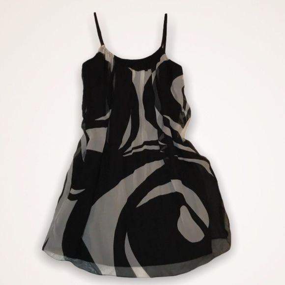 LAUNDRY BY DESIGN Flowy Silk Tent Dress - Picture 1 of 8